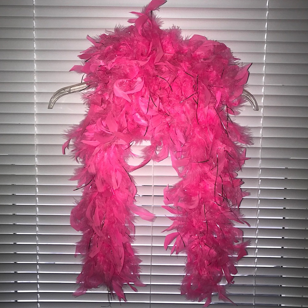 6.5 ft long pink silver tinsel feather boa costume